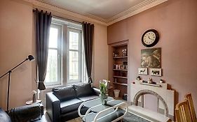 Stylish Luxury 2-Bed Serviced Apartment In Heart Of West End Sse Hydro Botanic Gardens